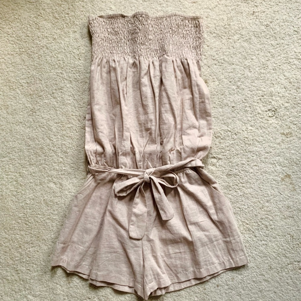 Mahina Hawaii/ Linen Cotton Bare Top Romper, size M, Beige, good condition